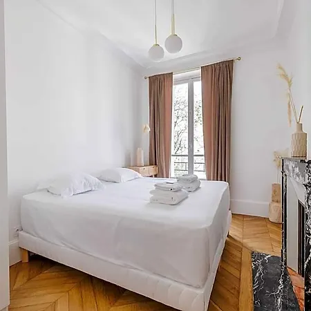 Chic And Welcoming 2*
